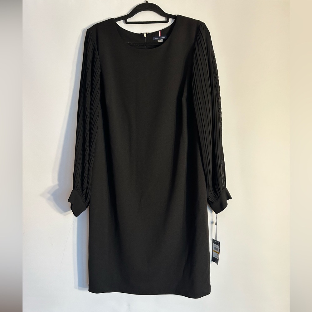 TOMMY HILFIGER BLACK PLEATED LONG SLEEVES SHIFT DRESS WOMENS ZIP BACK SIZE 16W